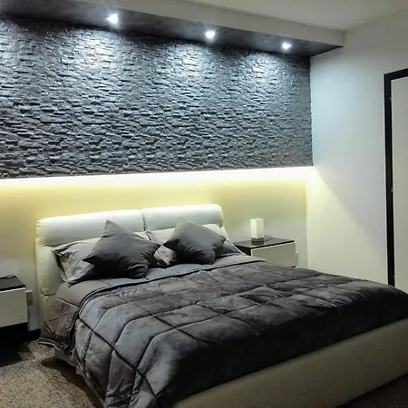 Apartament Gold & Silver Luxury Vasto